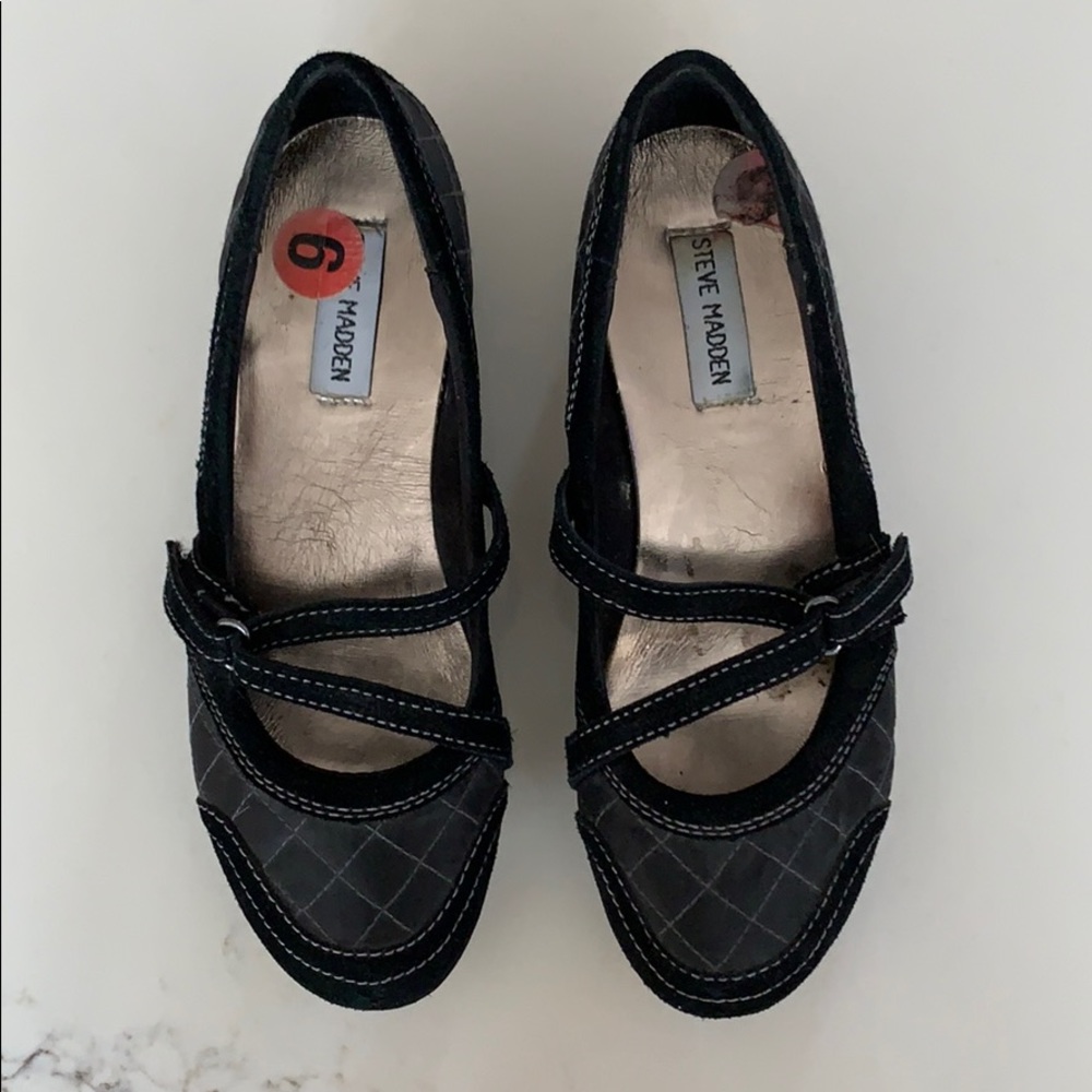 Steve Madden Black slip on shoes Black Sz 6